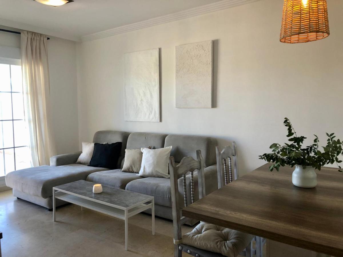 Ellie'S Hus 2 Leilighet Benalmádena Eksteriør bilde